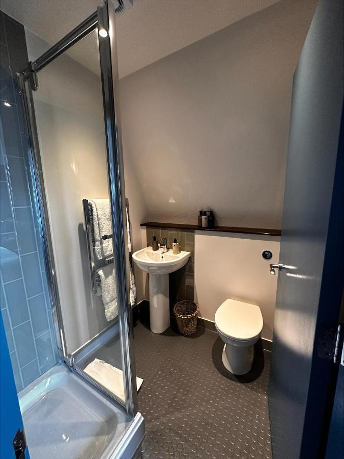 The Crown Rooms ロンドン エクステリア 写真